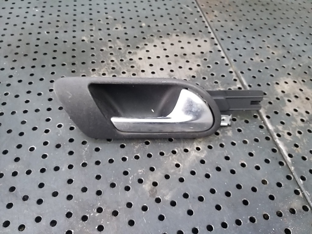 Maner interior usa dreapta fata vw golf 5 1k 1k5837114