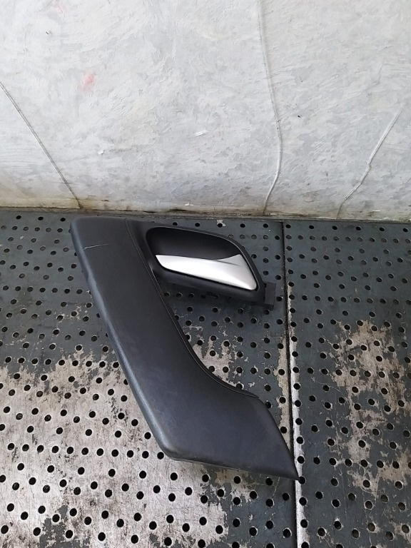 Maner interior usa dreapta fata vw polo 6r 6r0867180