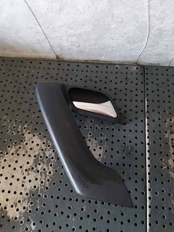 Maner interior usa dreapta fata vw polo 6r 6r0867180g
