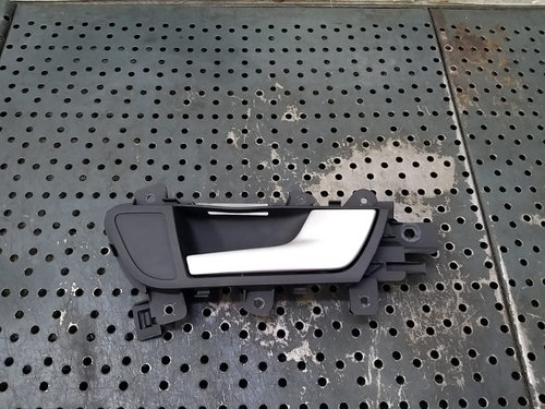 Maner interior usa dreapta spate audi a4 b8 8k 8k0839020