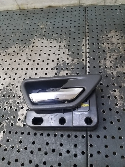 Maner interior usa dreapta spate dodge journey 96209910