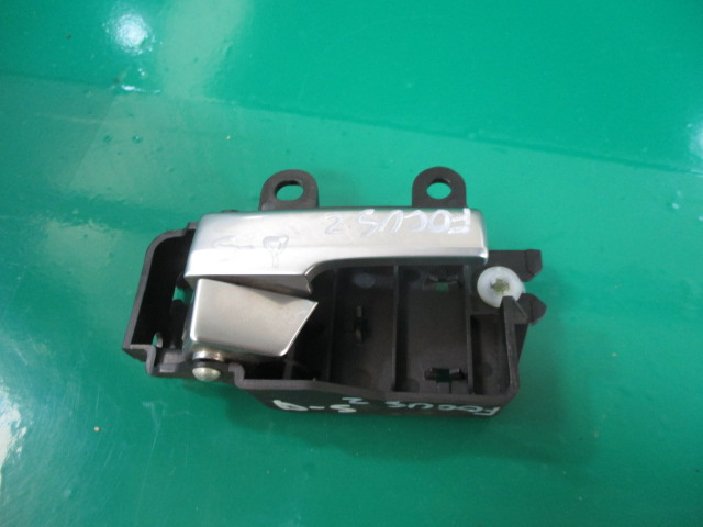 MANER INTERIOR USA DREAPTA SPATE FORD FOCUS 2 FAB. 2004 – 2010 ⭐⭐⭐⭐⭐