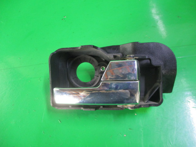 MANER INTERIOR USA DREAPTA SPATE FORD MONDEO MK3 FAB. 2000 – 2007 ⭐⭐⭐⭐⭐