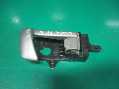 MANER INTERIOR USA DREAPTA SPATE HYUNDAI SANTA FE 2 4X4 FAB. 2006 – 2013 ⭐⭐⭐⭐⭐