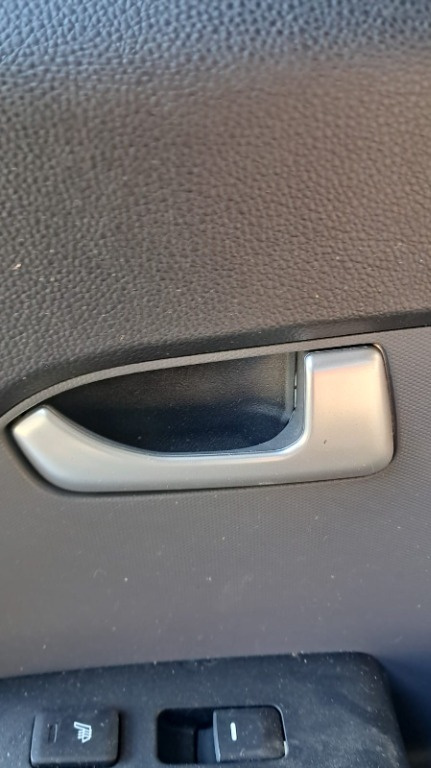 Maner interior usa dreapta spate Kia Sportage an fabricatie 2011