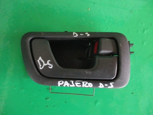 MANER INTERIOR USA DREAPTA SPATE MITSUBISHI PAJERO SHOGUN III FAB. 1999 - 2007 ⭐⭐⭐⭐⭐