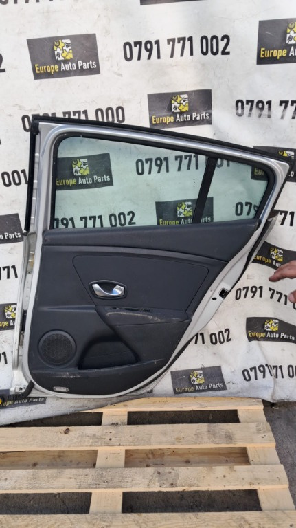 Maner interior usa dreapta spate Renault