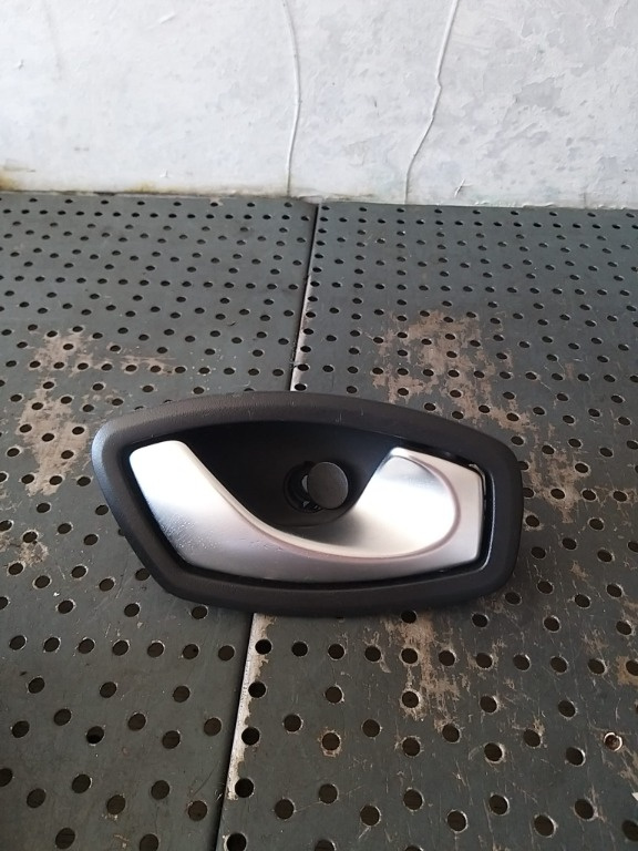 Maner interior usa dreapta spate renault megane 3 826720001r