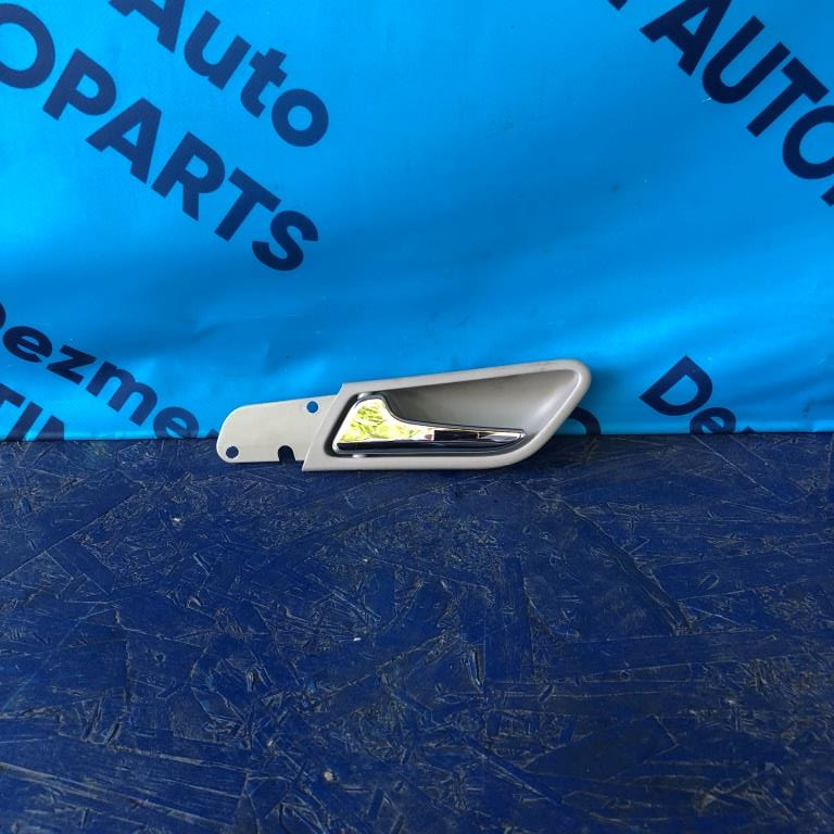 Maner interior usa fata stanga GRI Mercedes B Class W245 2005-2010 COD A1697600961