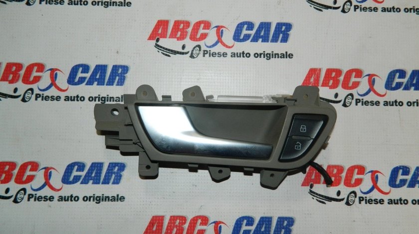 Maner interior usa stanga fata Audi A4 B8 8K cod: 8K0837019F