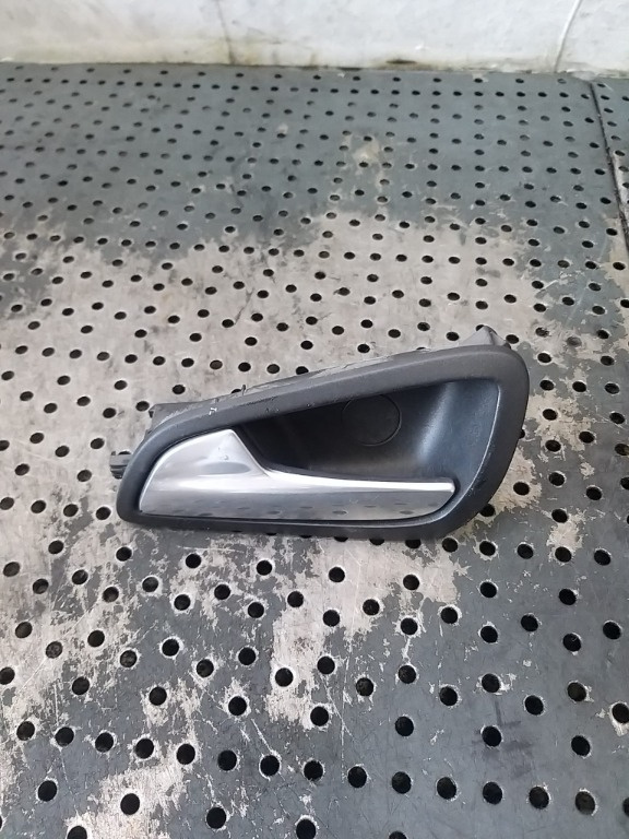 Maner interior usa stanga fata ford focus 3 am51u22601bdw