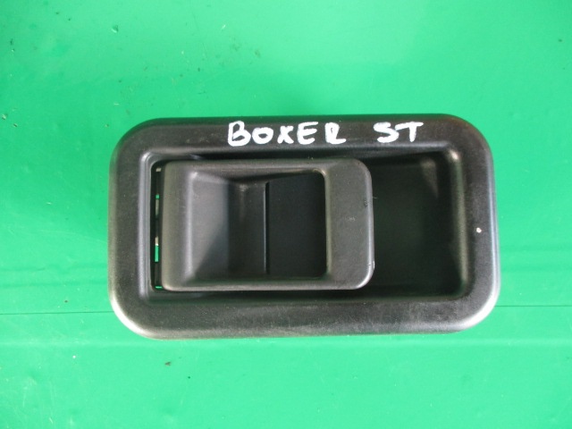 MANER INTERIOR USA STANGA FATA PEUGEOT BOXER FAB. 1994 – 2002 ⭐⭐⭐⭐⭐