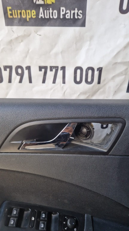 Maner interior usa stanga fata Skoda Superb 2