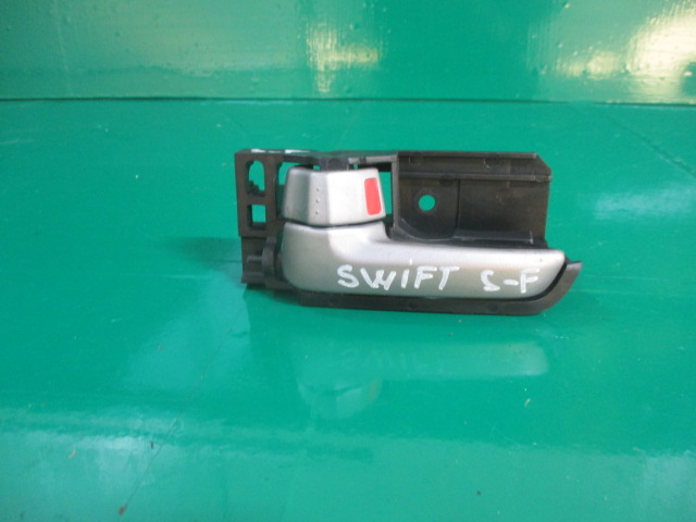 MANER INTERIOR USA STANGA FATA SUZUKI SWIFT FAB. 2005 - 2010 ⭐⭐⭐⭐⭐