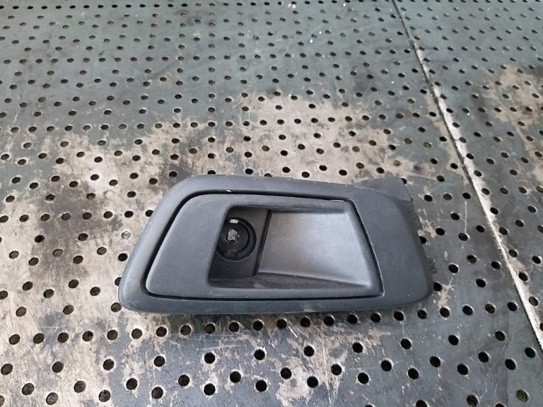 Maner interior usa stanga spate ford fiesta 6 cb1 ccn 8a61a22601cdw
