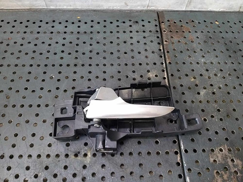 Maner interior usa stanga spate ford mondeo 4 ba7 break 6m21u22601 7s71a22601 bs71a22601