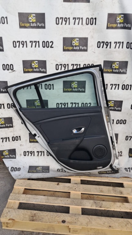 Maner interior usa stanga spate Renault Megane 3 an 2010