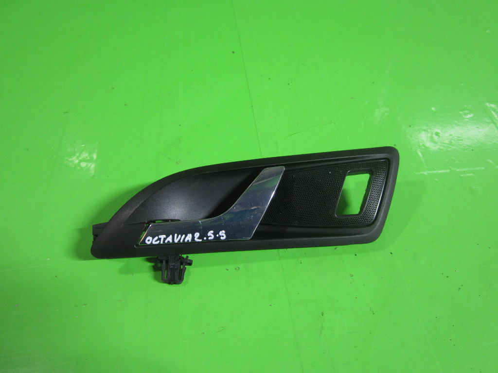 MANER INTERIOR USA STANGA SPATE SKODA OCTAVIA II FAB. 2004 - 2013 ⭐⭐⭐⭐⭐