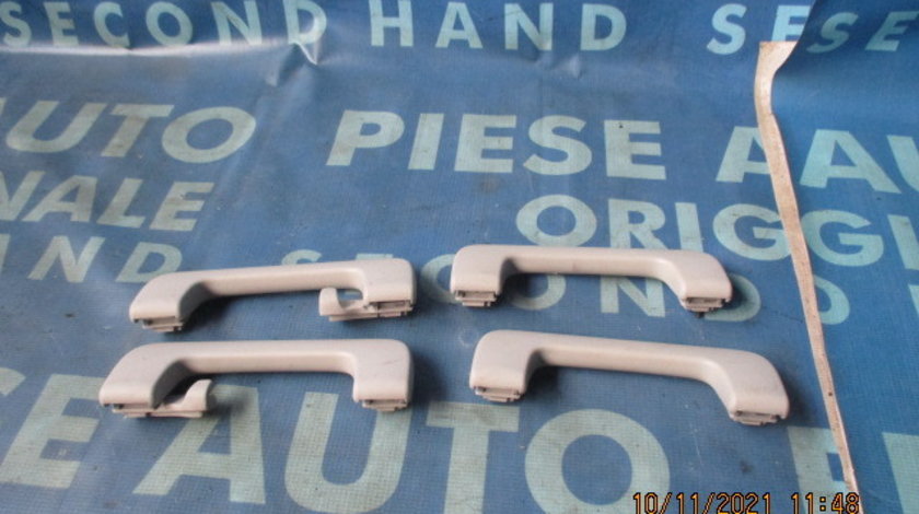 Maner plafon Audi A4 2006; Combi