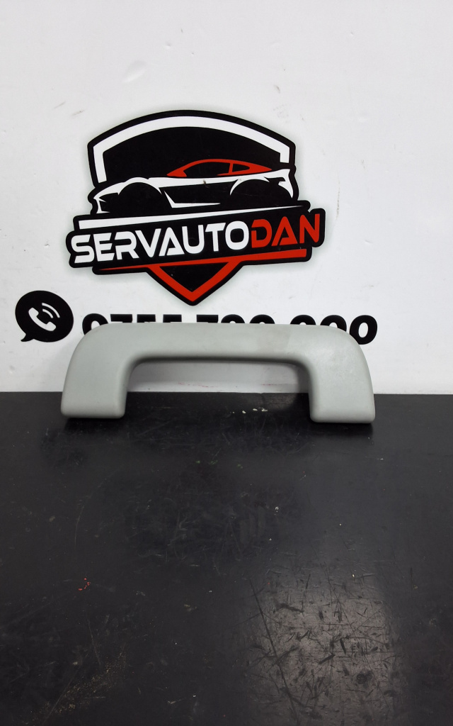 Maner plafon Audi A4 (2015-2019) [8W2, B9] 2.0 Motorina 2016, 4M0857607