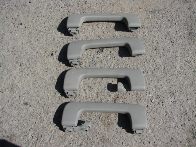Maner plafon Audi A4 B6 [2000 - 2005] Sedan 1.9 TDI 5MT (130 hp) 1.9 TDI AWX