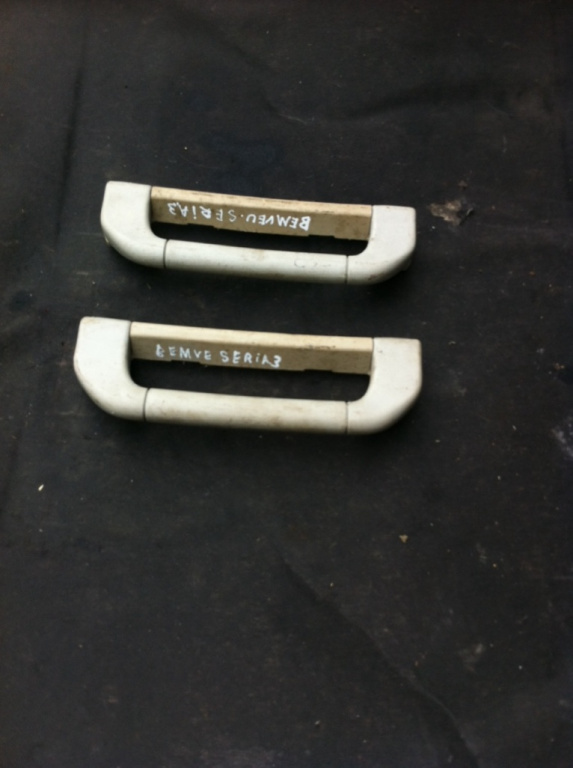 Maner plafon BMW Seria 3 E46 [facelift] [2001 - 2006] Sedan 320d 6MT (150 hp) 320d 2.0