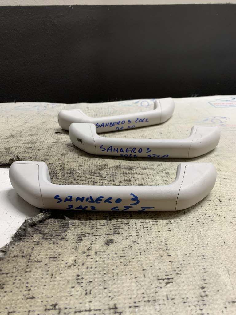 Maner plafon Dacia Sandero 3 1.0 Benzina 2022, -