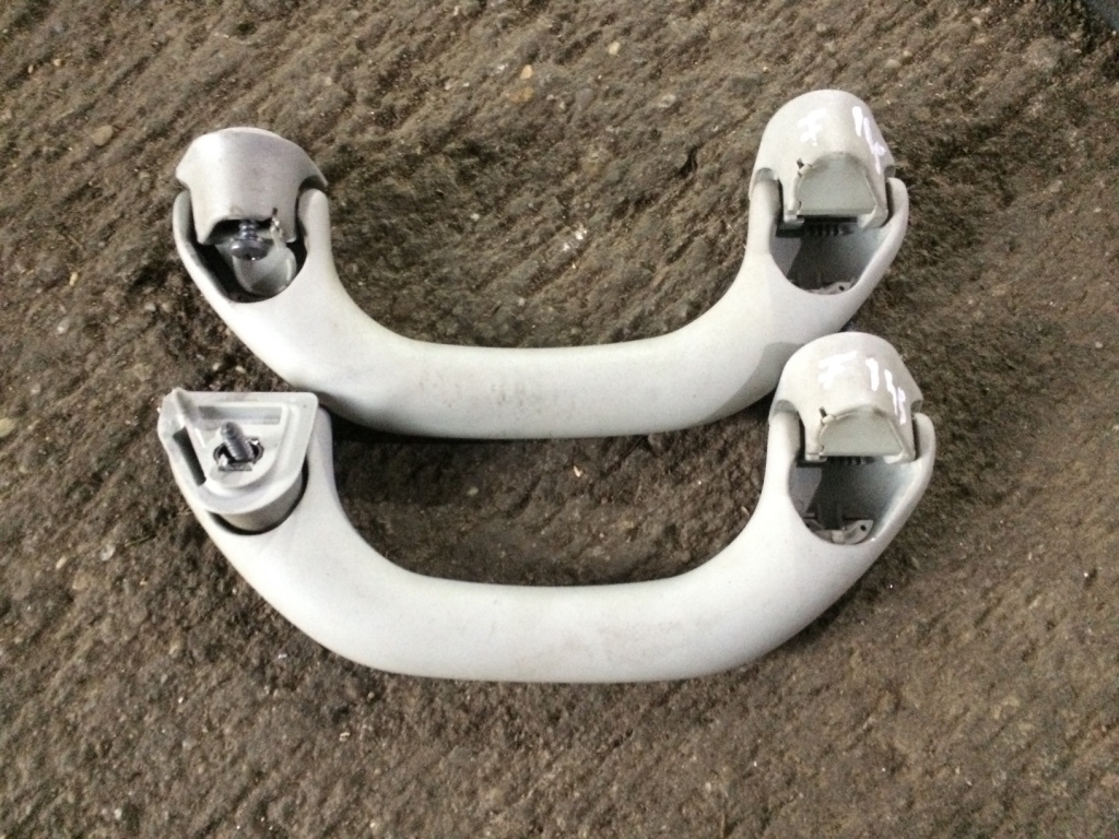 Maner plafon fata stanga Skoda Octavia 2 [2004 - 2008] Liftback 5-usi 2.0 TDI MT (140 hp) 1Z3