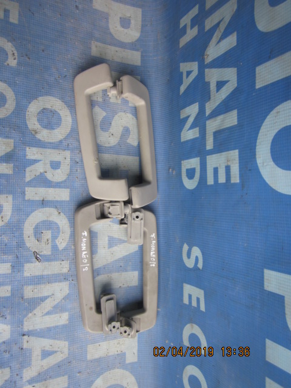 Maner plafon Ford Mondeo (combi)