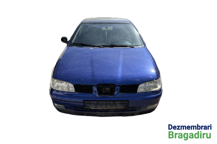 Maner plafon spate dreapta Seat Ibiza 2 [facelift] [1996 - 2002] Hatchback 3-usi 1.9 TD MT (110 hp) Cod motor: ASV