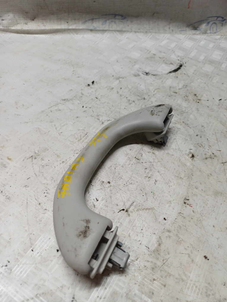 Maner plafon stânga fata Skoda Fabia 3 