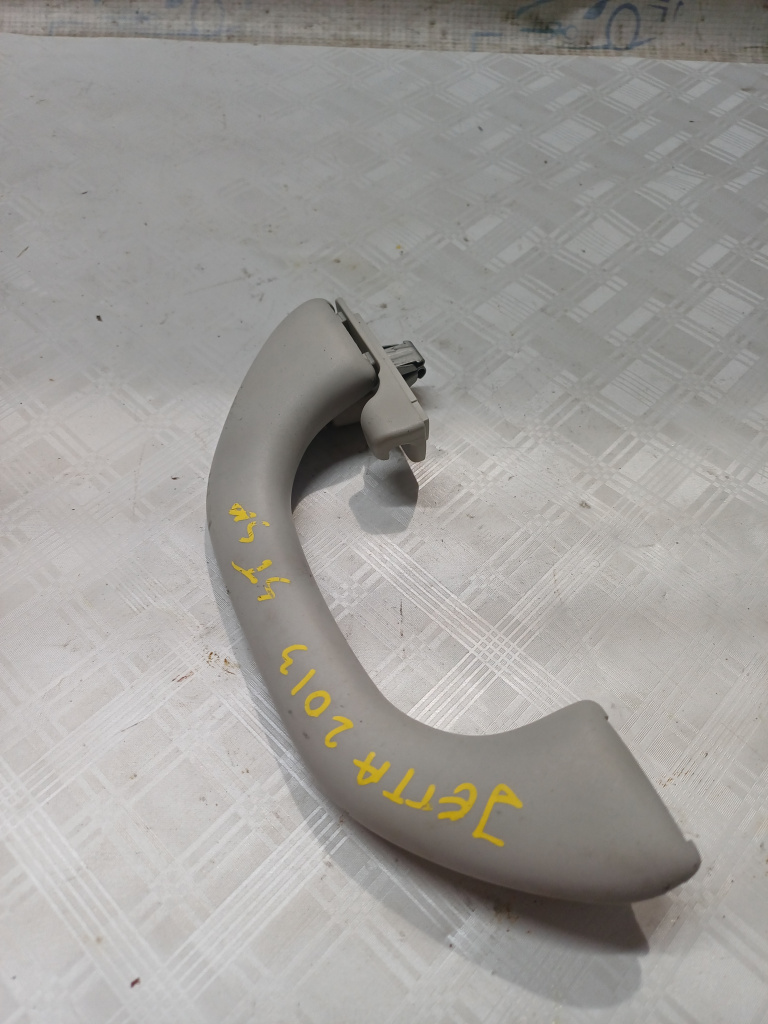 Maner plafon stânga spate Volkswagen Jetta 1.6 Motorina 2013, -