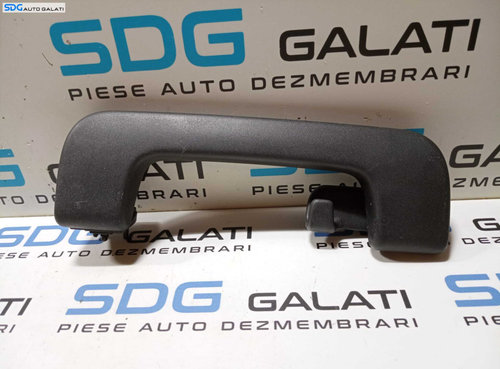 Maner Plafon Stanga Fata Audi A6 C6 2005 - 2011 Cod 8P0857607N 8P0857607M [M4853]
