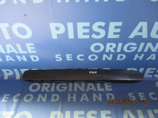 Maner portbagaj Peugeot 5008; 9684414777 (fisurat)