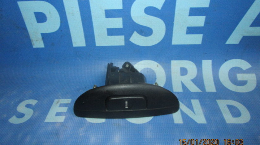 Maner portbagaj Renault Scenic 2001; 7700435694