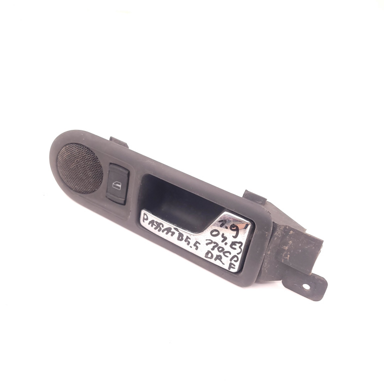Maner Portiera Exterior Dreapta Fata VW PASSAT B5, B5.5 1996 - 2005 3B0035411, 3B0 035 411, 3B0.035.411, 1J4839114C, 1J4 839 114 C, 1J4839114, 3B0839114, 3B0 839 114