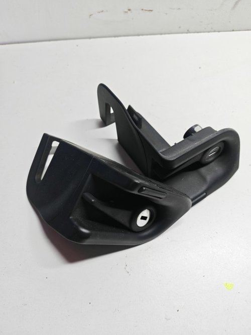 Maner rabatare bancheta Audi A4 B7 B6 A6 C6 8E0885880 8E0885879 manere bancheta stanga dreapta