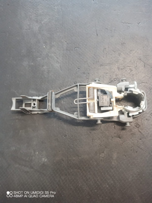 Maner stanga fata VW Golf 5 (1K1) - COD 1K0837886A