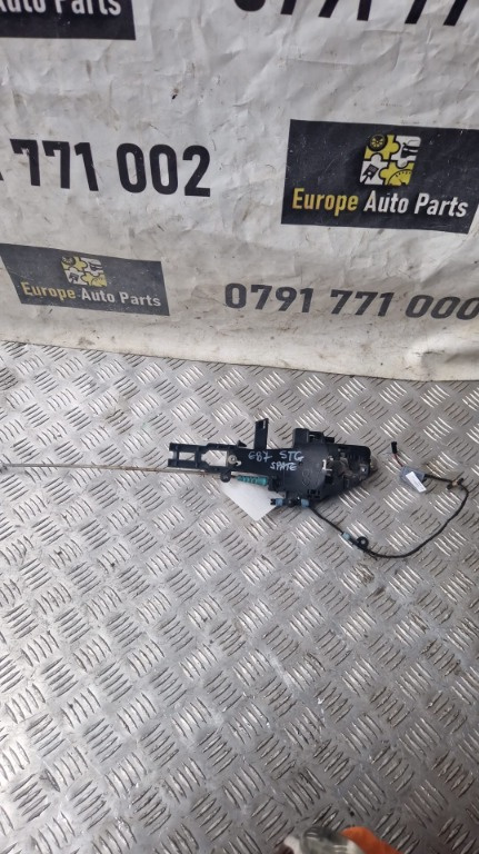 Maner stanga spate BMW seria 1 E87 an fa