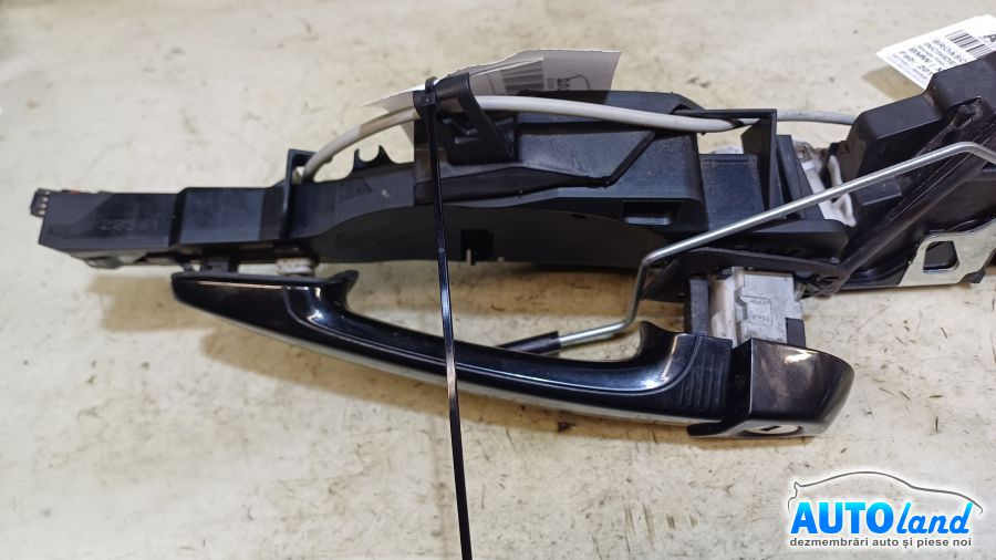 Maner Usa 7331739 Stanga Fata Exterior cu Suport si Butuc BMW X4 2014