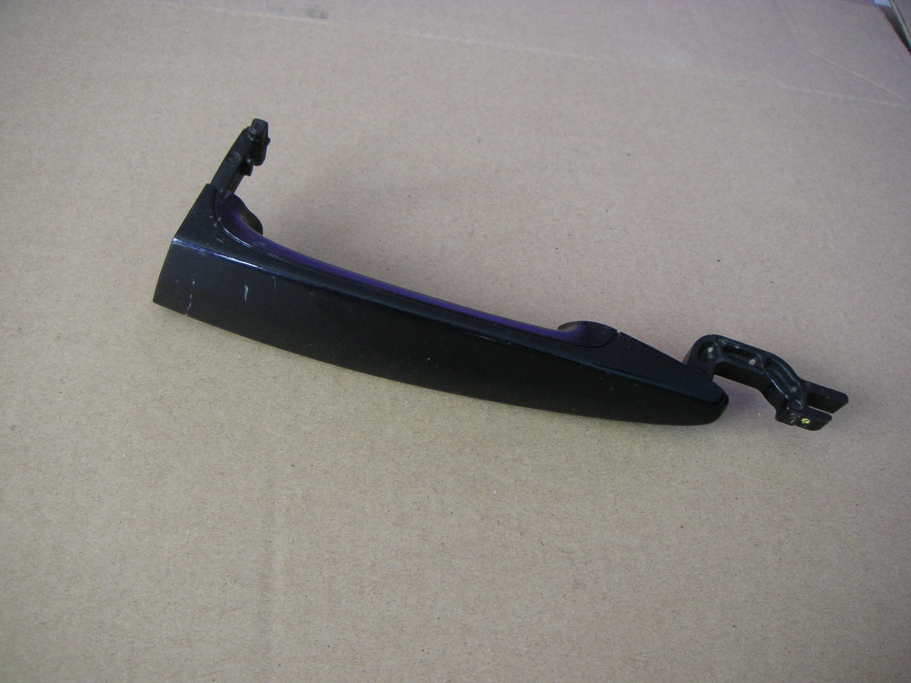 Maner usa dreapta BMW E90, E91, E92 (2005-2012), F20, F21, X5 2012 cod E9XL1