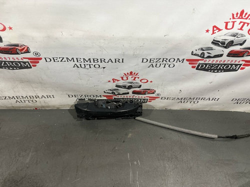 Maner usa dreapta fata 5K0837206D / 5N0839885H VW Golf VI Hatchback (5K1) 2.0 R 4motion 256 cai