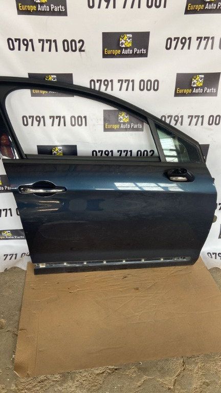 Maner usa dreapta fata Citroen C5 2.0 HDI cod motor AHW combi an 2016