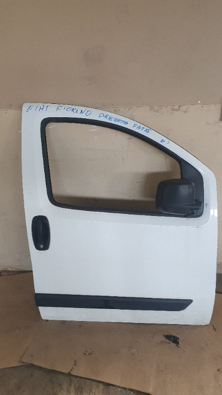 Maner usa dreapta fata Fiat Fiorino 1.3 multijet an de fabricatie 2015