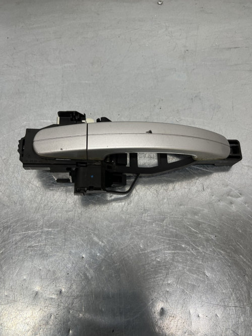 Maner usa dreapta fata Ford Focus MK3 1.6 TDCi Manual, 95cp sedan 2011 (cod intern: 89552)