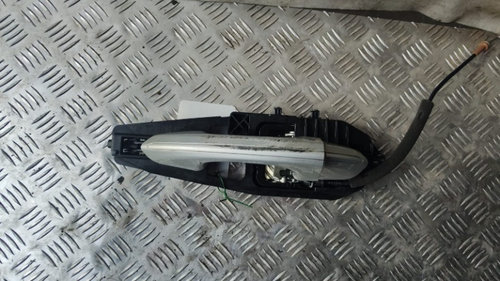 Maner usa dreapta fata keyless Ford Mondeo MK5 2.0 TDCI 4x4 cod motor T8CC,transmisie automata ,an 2...