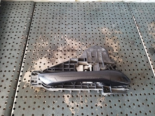 Maner usa dreapta fata mercedes a class w169 981461100 a1697800234