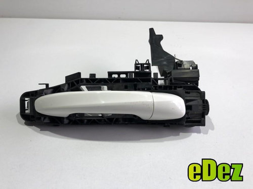 Maner usa dreapta fata Mercedes C-Class (2014->) [W205] a0997604500