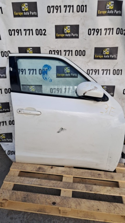 Maner usa dreapta fata Nissan Juke an 20