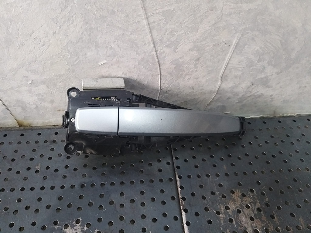 Maner usa dreapta fata opel astra j 94002320 4110153 14096401rh